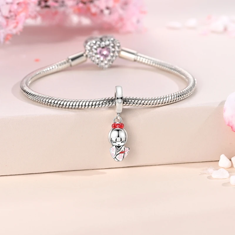925 Silver Little Girl Beads Japanese Kimono Doll Charms Pendant Fit Women Girl Original Bracelet DIY Gift Making Jewelry
925 Silver Little Girl Beads Japanese Kimono Doll Charms Pendant Fit Women Girl Original Bracelet DIY Gift Making Jewelry