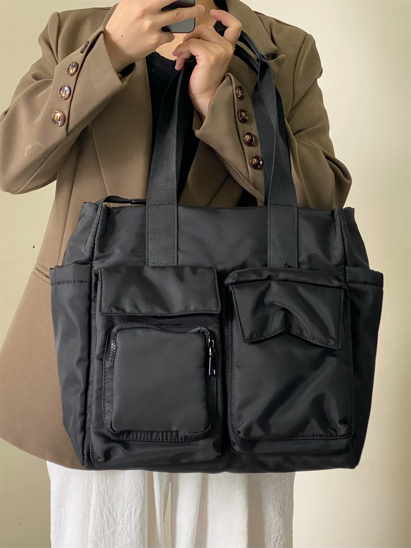 Large Capaci Women's Tote Bag Chic Xi Commuter Crossbody Handbag Ox Cloth oulder Strap Zipper Closure Casual Sle
Large Capaci Women's Tote Bag Chic Xi Commuter Crossbody Handbag Ox Cloth oulder Strap Zipper Closure Casual Sle