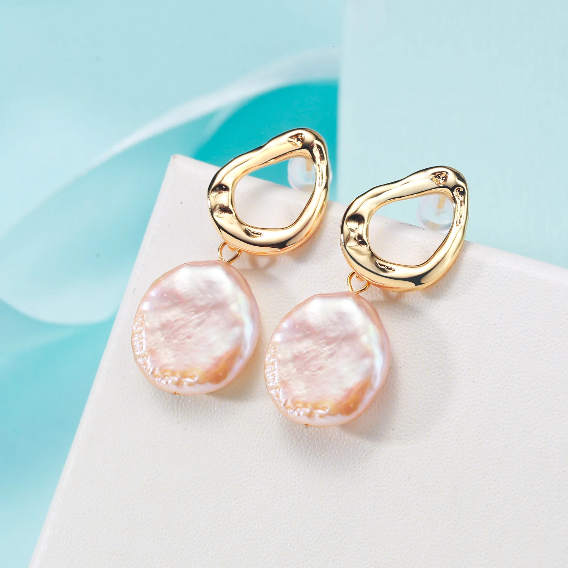 Pearl Drop Dangle Earrings for Women Vintage Sweet Baroque Pearl Earring Wedding Party Jewelry Accessories Christmas Gift Mujer
Pearl Drop Dangle Earrings for Women Vintage Sweet Baroque Pearl Earring Wedding Party Jewelry Accessories Christmas Gift Mujer