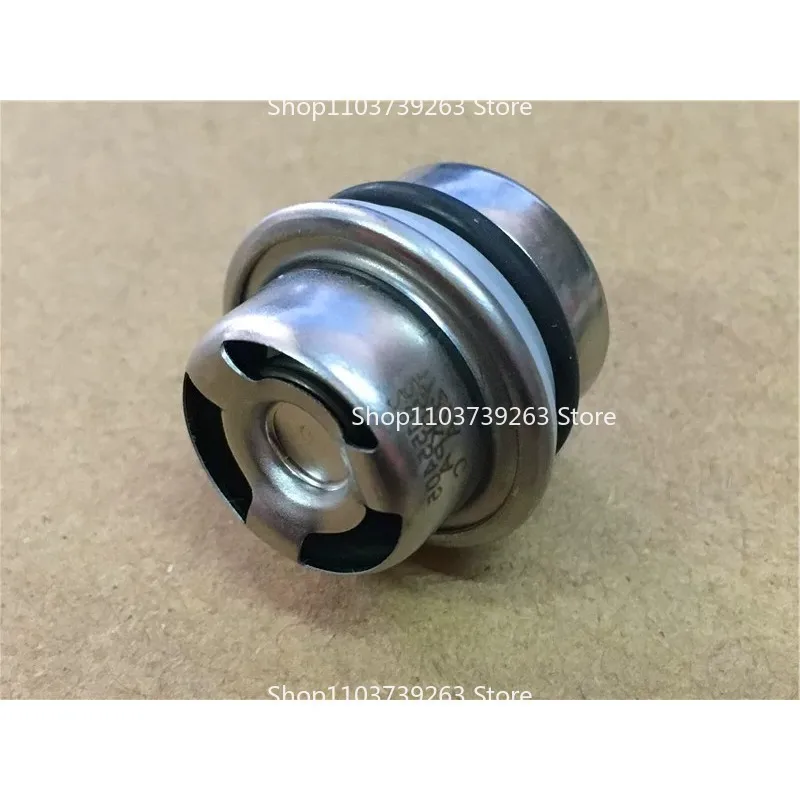 Suitable for EFI Motorcycle 250 300 600 Fuel Pump Pressure Valve Back Pressure Valve 250KPA
Suitable for EFI Motorcycle 250 300 600 Fuel Pump Pressure Valve Back Pressure Valve 250KPA