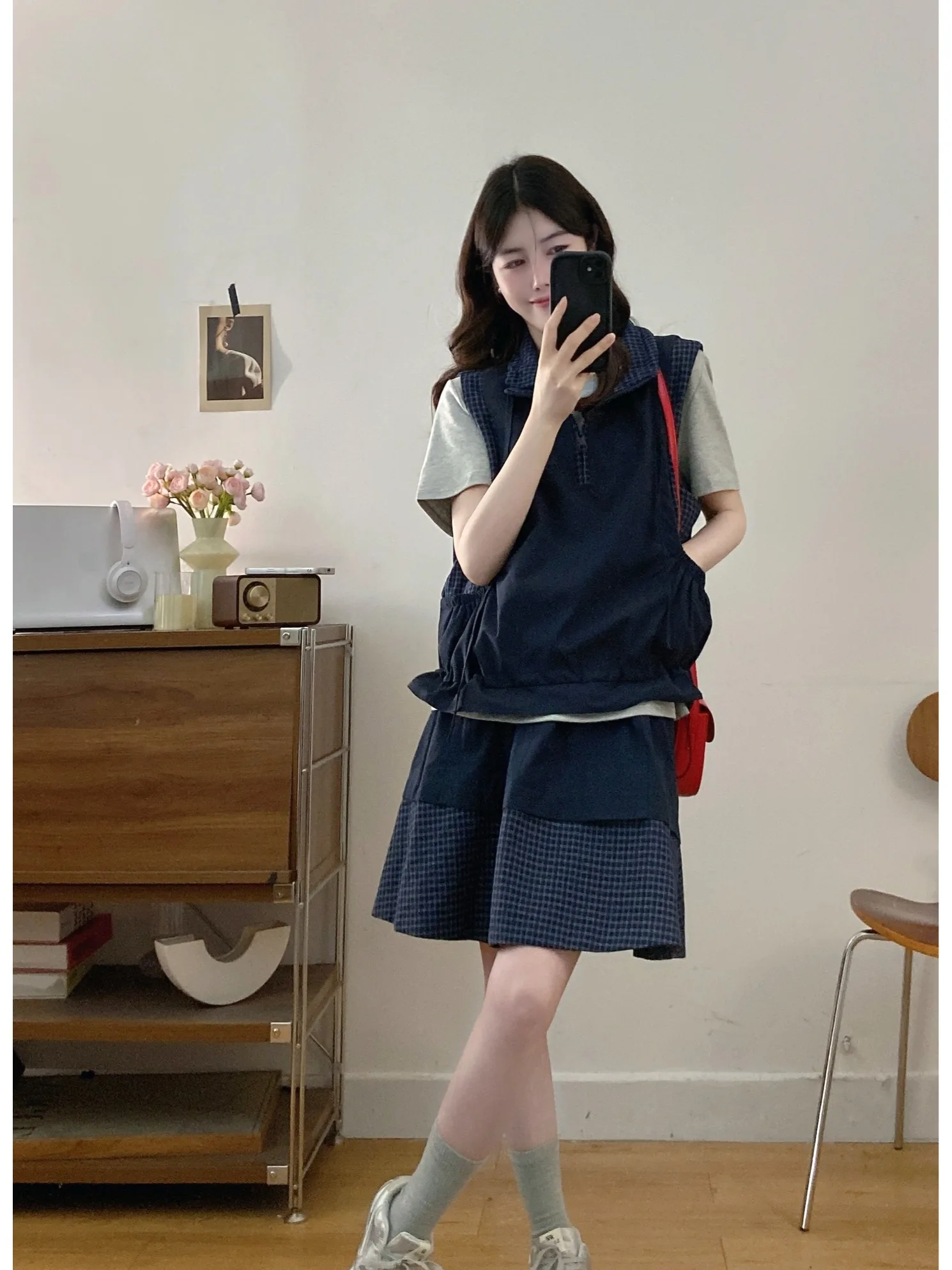 plus Size Casual Loose Three-Piece Set Fashionable Summer Vest Skirt Ensemble for Plump Women Stylish Age-Defying Outfit
plus Size Casual Loose Three-Piece Set Fashionable Summer Vest Skirt Ensemble for Plump Women Stylish Age-Defying Outfit