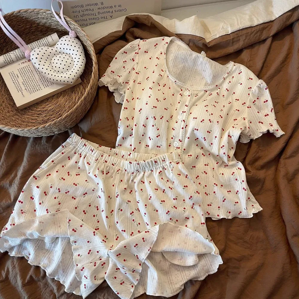 Casual Home Pajama 2 Piece Sets Women's Summer Suit Short Sleeve Sleepwear Chest Pad Homewear Soft Loungewear Comfort Pyjama
Casual Home Pajama 2 Piece Sets Women's Summer Suit Short Sleeve Sleepwear Chest Pad Homewear Soft Loungewear Comfort Pyjama