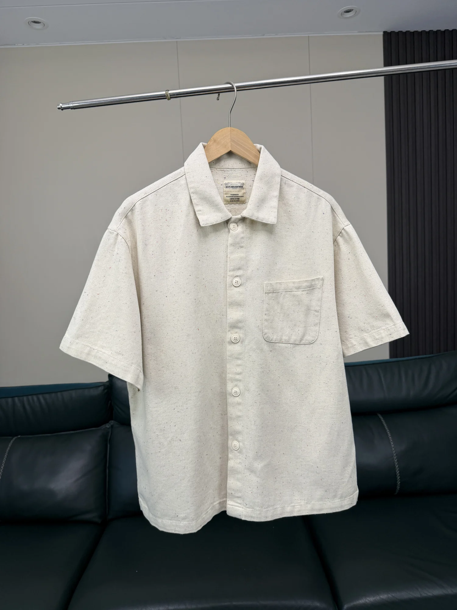 Casual Summer Men's Shirt Soft Breathable Dot Short Sleeve Fashionable Urban Style Standard Fit Daily Wear
Casual Summer Men's Shirt Soft Breathable Dot Short Sleeve Fashionable Urban Style Standard Fit Daily Wear
