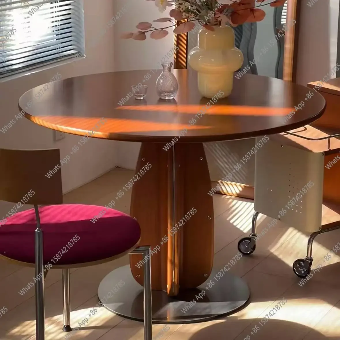 MX Medieval French Retro Style Solid Wood Dining Table And Chair Combination Simple Home Modern Simple Walnut Color Round
MX Medieval French Retro Style Solid Wood Dining Table And Chair Combination Simple Home Modern Simple Walnut Color Round