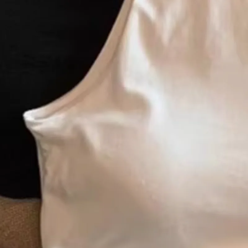 Loose Comfortable Tank Built-in Bra High Neck Layering Camisole Seamless Yoga Tank Basic Shirts Slim Fitted Summer Going Out Top
Loose Comfortable Tank Built-in Bra High Neck Layering Camisole Seamless Yoga Tank Basic Shirts Slim Fitted Summer Going Out Top