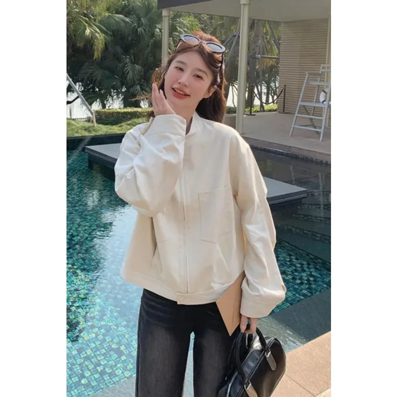 Coat Women's Korean Style Loose Versatile Jacket Solid Color Button Zipper Pocket Long Sleeve Cardigan Top
Coat Women's Korean Style Loose Versatile Jacket Solid Color Button Zipper Pocket Long Sleeve Cardigan Top