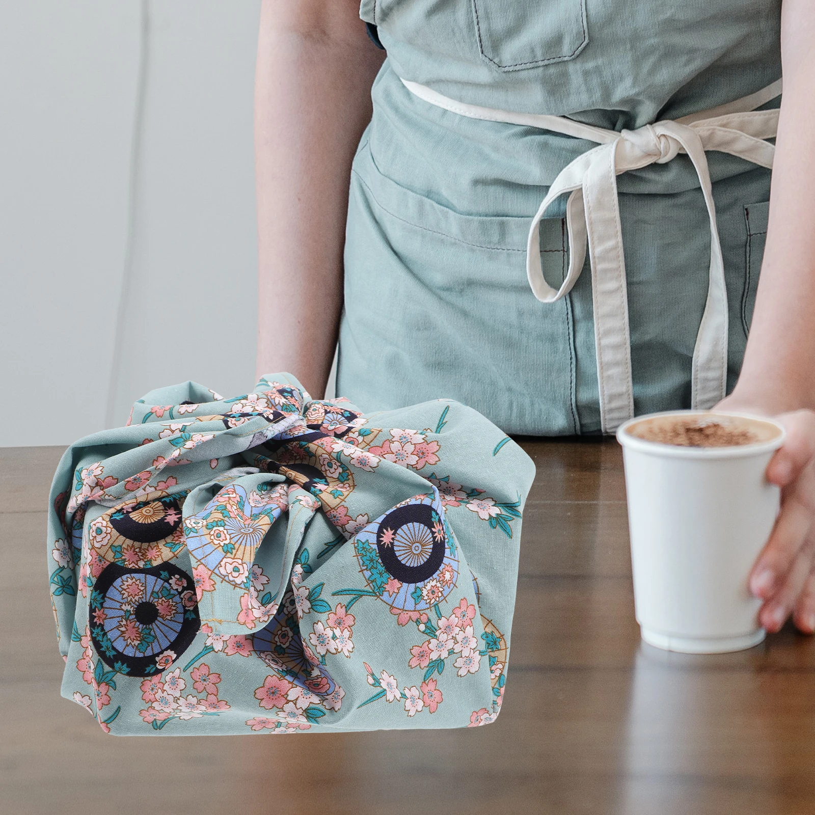 Traditional Japanese Bento Wrapping Cloth Cotton Fabric Lunch Box Gift Packaging Decorative Fabric
Traditional Japanese Bento Wrapping Cloth Cotton Fabric Lunch Box Gift Packaging Decorative Fabric