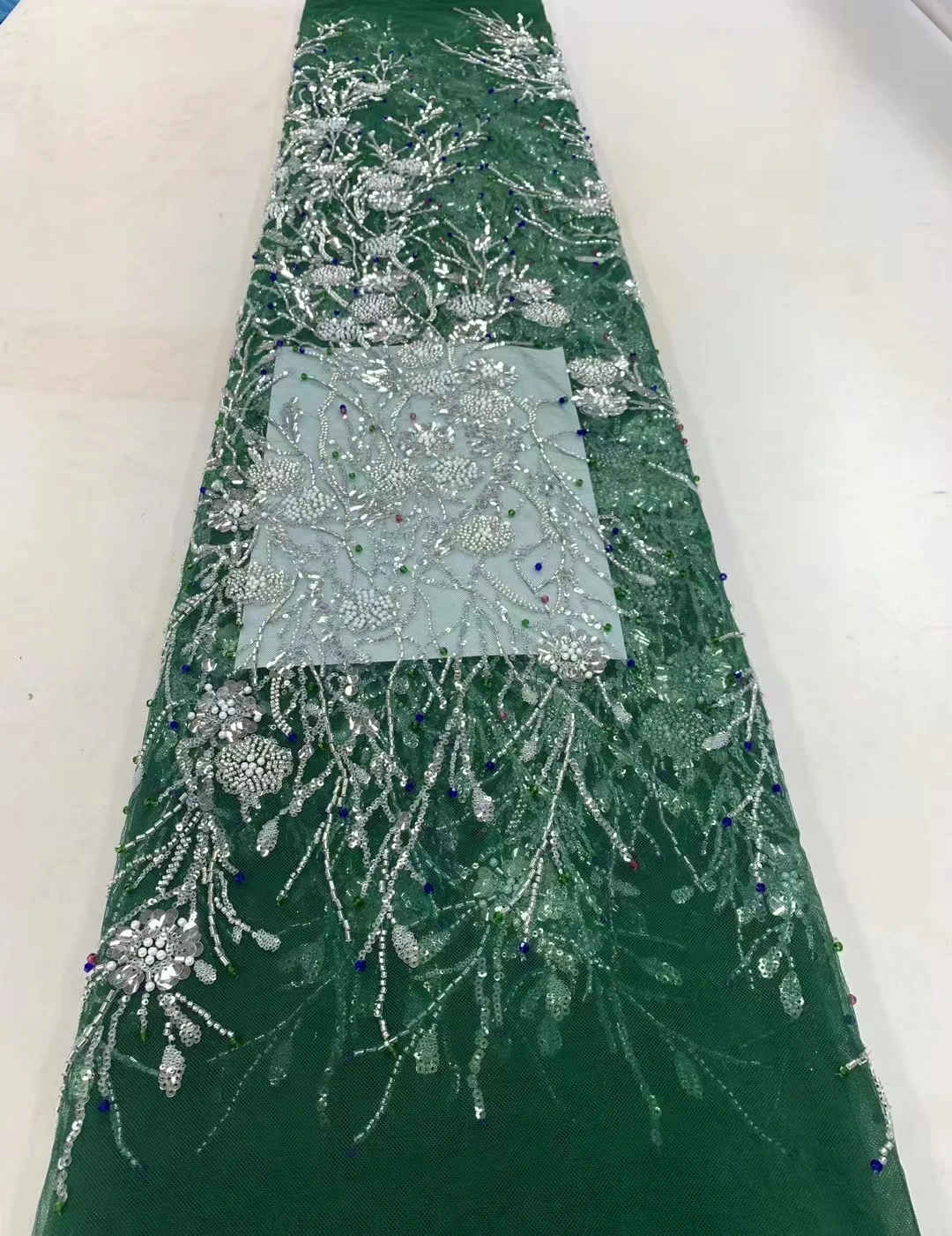 Fashion Tube Beads French Mesh Embroidery Sequins Lace Fabric African Nigerian Lace Fabric For Wedding Dress zx
Fashion Tube Beads French Mesh Embroidery Sequins Lace Fabric African Nigerian Lace Fabric For Wedding Dress zx