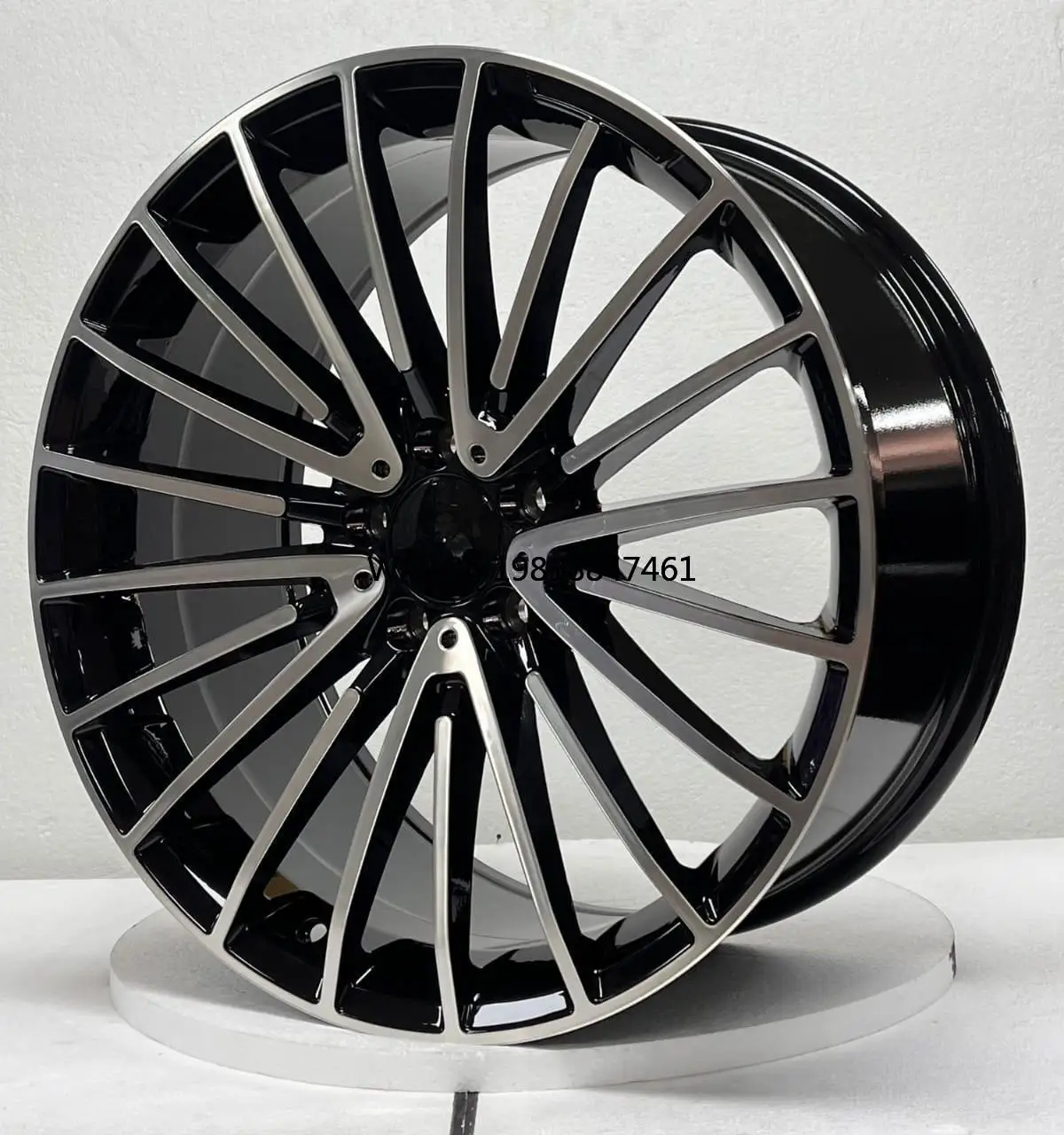 Hot Sale Forged Aluminium Alloy Multi-Spoke Design with 35mm ET 20 Inch 5x112mm PCD Passenger Cars Wheel Rims for Mercedes-Benz
Hot Sale Forged Aluminium Alloy Multi-Spoke Design with 35mm ET 20 Inch 5x112mm PCD Passenger Cars Wheel Rims for Mercedes-Benz