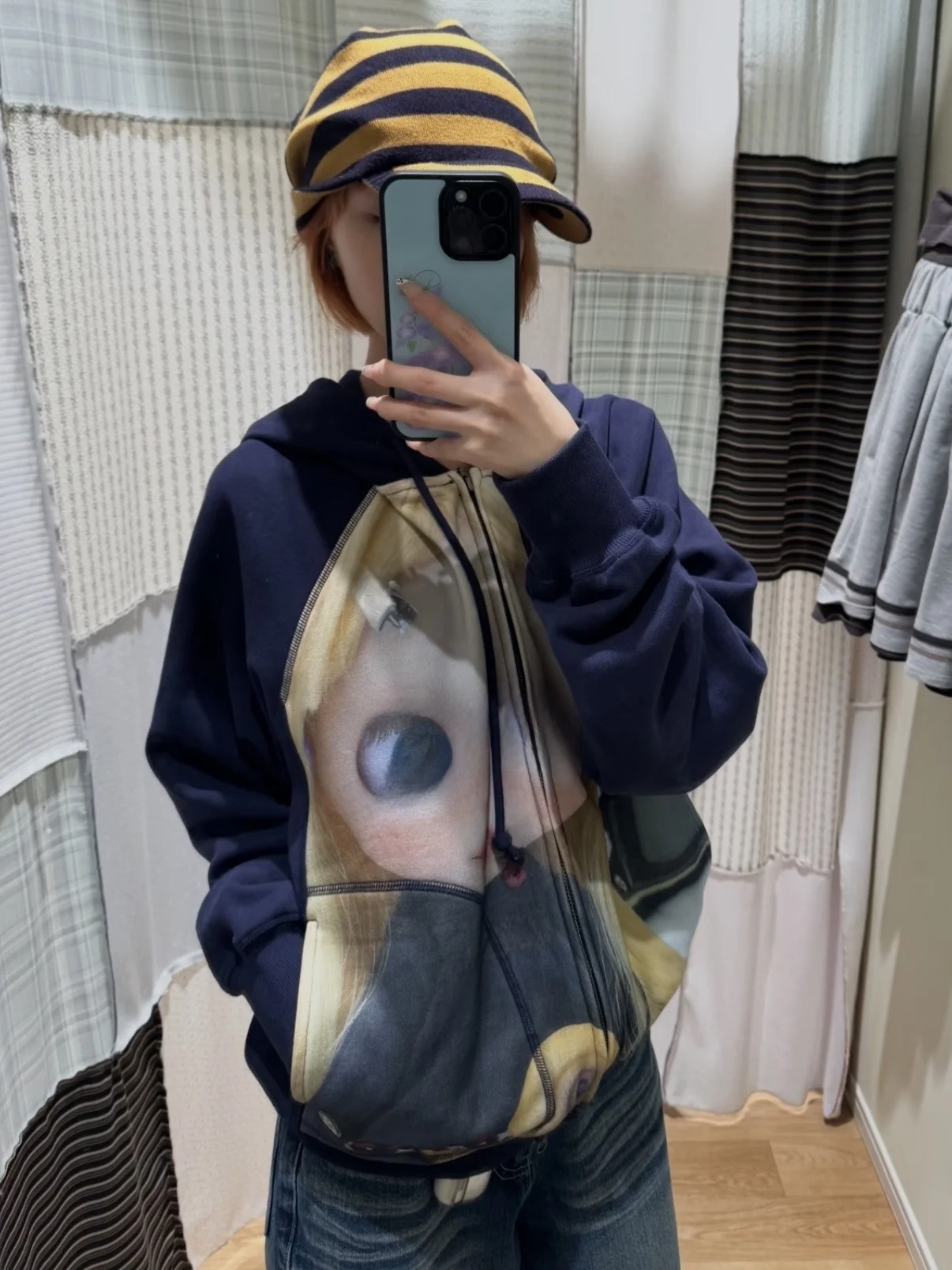 Loose Fit Cartoon Doll Hoodie Jacket Zipper Design Breathable Sweatshirt Outerwear for Women Girl Collaborative Edition Smoid
Loose Fit Cartoon Doll Hoodie Jacket Zipper Design Breathable Sweatshirt Outerwear for Women Girl Collaborative Edition Smoid