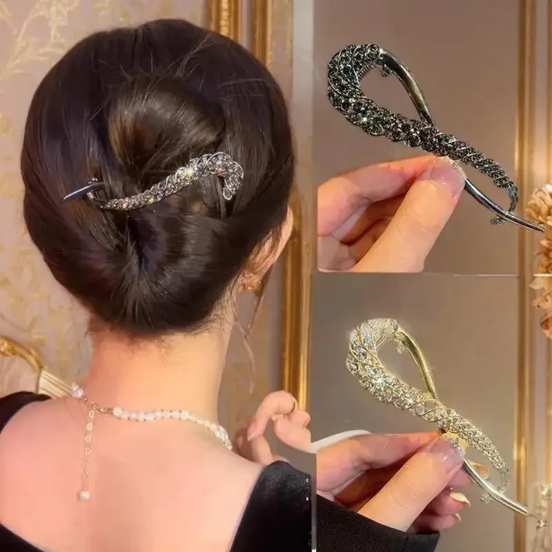 Стильный и простой классический поворотный зажим со стразами, легкий роскошный темпераментный поворотный зажим, прямой зажим, шариковый зажим, универсальный стиль
Стильный и простой классический поворотный зажим со стразами, легкий роскошный темпераментный поворотный зажим, прямой зажим, шариковый зажим, универсальный стиль