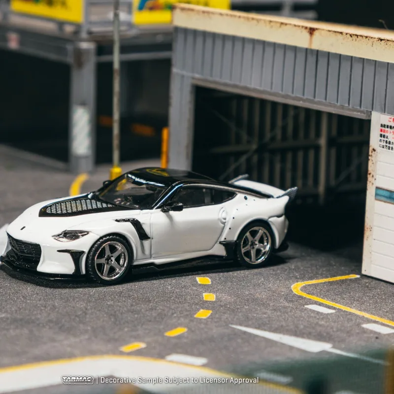 Pre-order the TW 1:64 Nissan VeilSide FFZ400 Fairlady Z alloy car model. It's a gift for friends, an adult collection item.
Pre-order the TW 1:64 Nissan VeilSide FFZ400 Fairlady Z alloy car model. It's a gift for friends, an adult collection item.