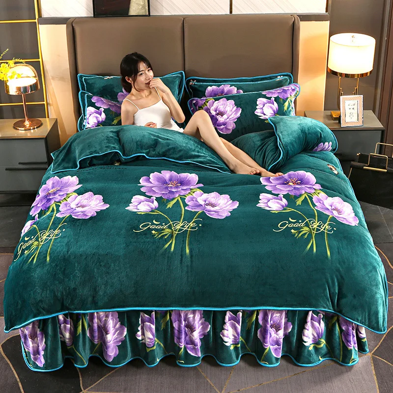 Autumn/Winter Plush 4-Piece Set of Thickened Warm Fleece Bed Sheet Quilt Cover Printed Bed Skirt Household Kit
Autumn/Winter Plush 4-Piece Set of Thickened Warm Fleece Bed Sheet Quilt Cover Printed Bed Skirt Household Kit