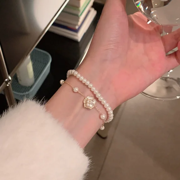 Korean Vintage Pearl Bracelet Set for Couples High-End Titanium Steel Trendy Accessory for Instagram Hand Jewelry
Korean Vintage Pearl Bracelet Set for Couples High-End Titanium Steel Trendy Accessory for Instagram Hand Jewelry