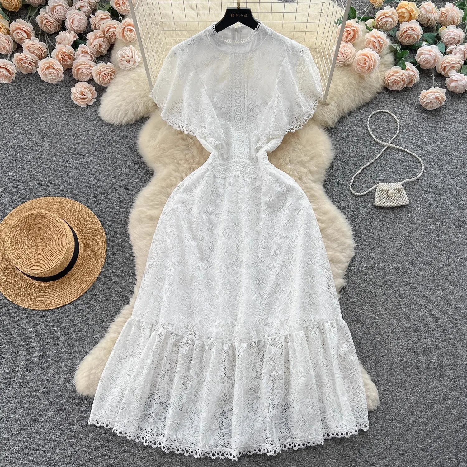 2023 New Elegant Women Stand Collar Lace Dress High Quality Summer Black Ruffled Sleeve Hollow Out Embroidery Office Midi Dress
2023 New Elegant Women Stand Collar Lace Dress High Quality Summer Black Ruffled Sleeve Hollow Out Embroidery Office Midi Dress