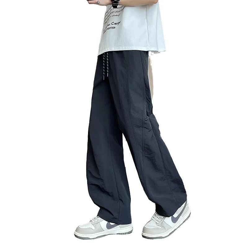 Men's Ice Silk Pants Summer Fashion 100% Nylon Cool Quick Dry Laser Mesh Loose Straight Leg Casual Pants Daily Commute Sports
Men's Ice Silk Pants Summer Fashion 100% Nylon Cool Quick Dry Laser Mesh Loose Straight Leg Casual Pants Daily Commute Sports