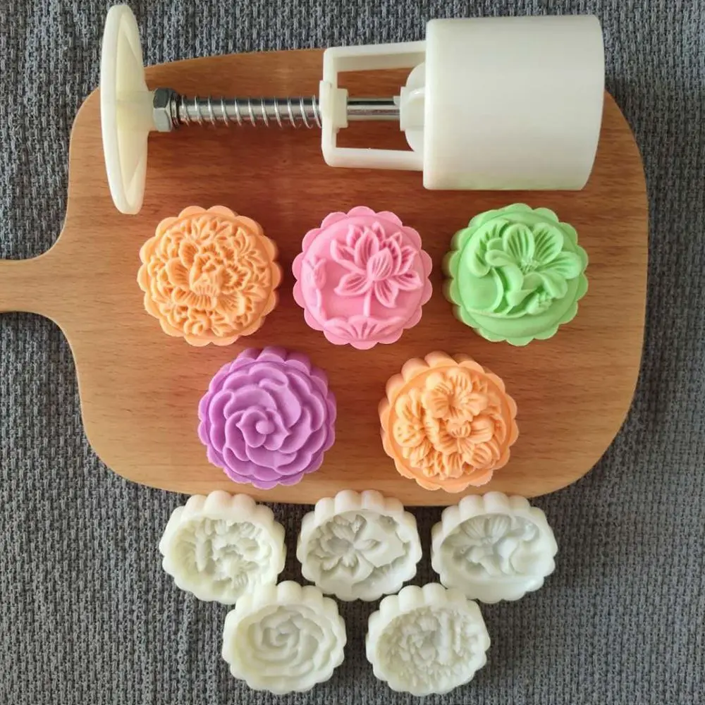 Festival Baking Mooncake Kitchen Gadgets Flowers Shape Cake Decoration Mooncake Mold Cookie Stamps Cookie Press Pastry Tool
Festival Baking Mooncake Kitchen Gadgets Flowers Shape Cake Decoration Mooncake Mold Cookie Stamps Cookie Press Pastry Tool
