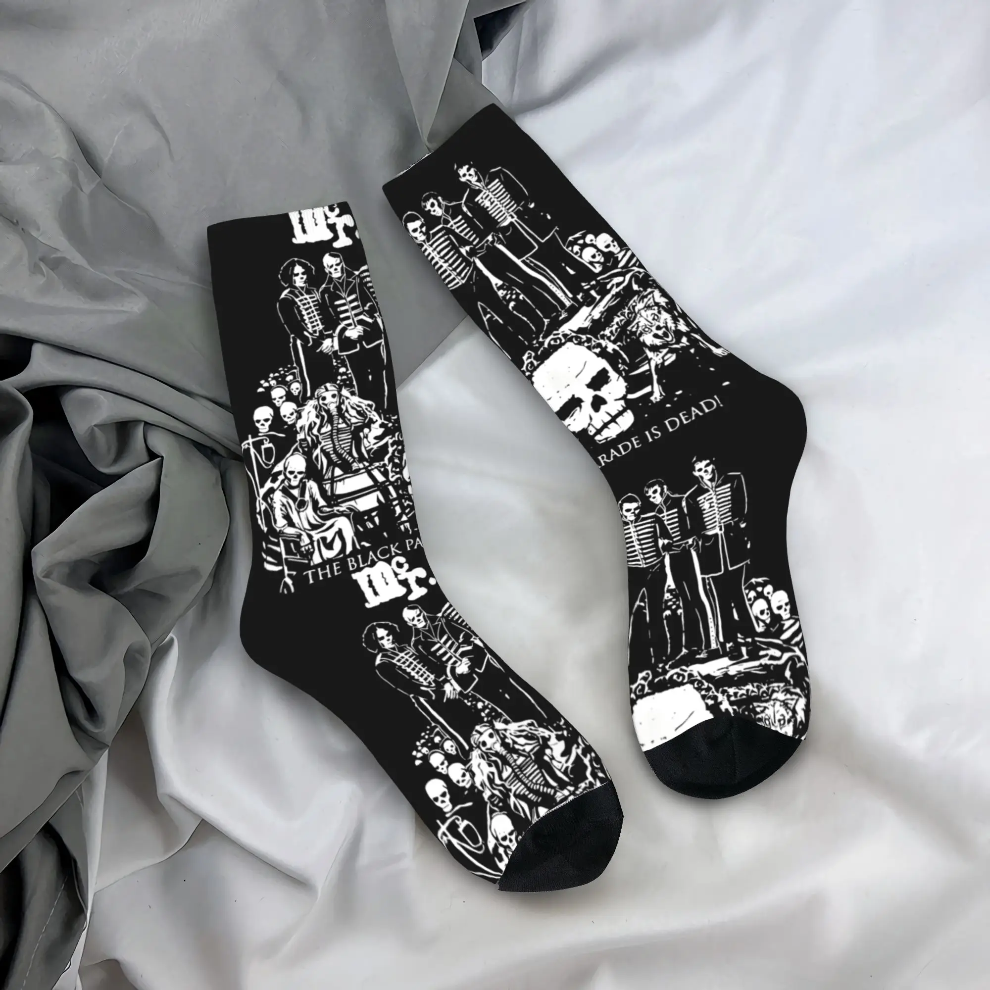 Зимние теплые забавные женские и мужские носки My Chemical Romance Mcr Dead, парадные, в стиле панк, эмо-рок, нескользящие футбольные носки
Зимние теплые забавные женские и мужские носки My Chemical Romance Mcr Dead, парадные, в стиле панк, эмо-рок, нескользящие футбольные носки