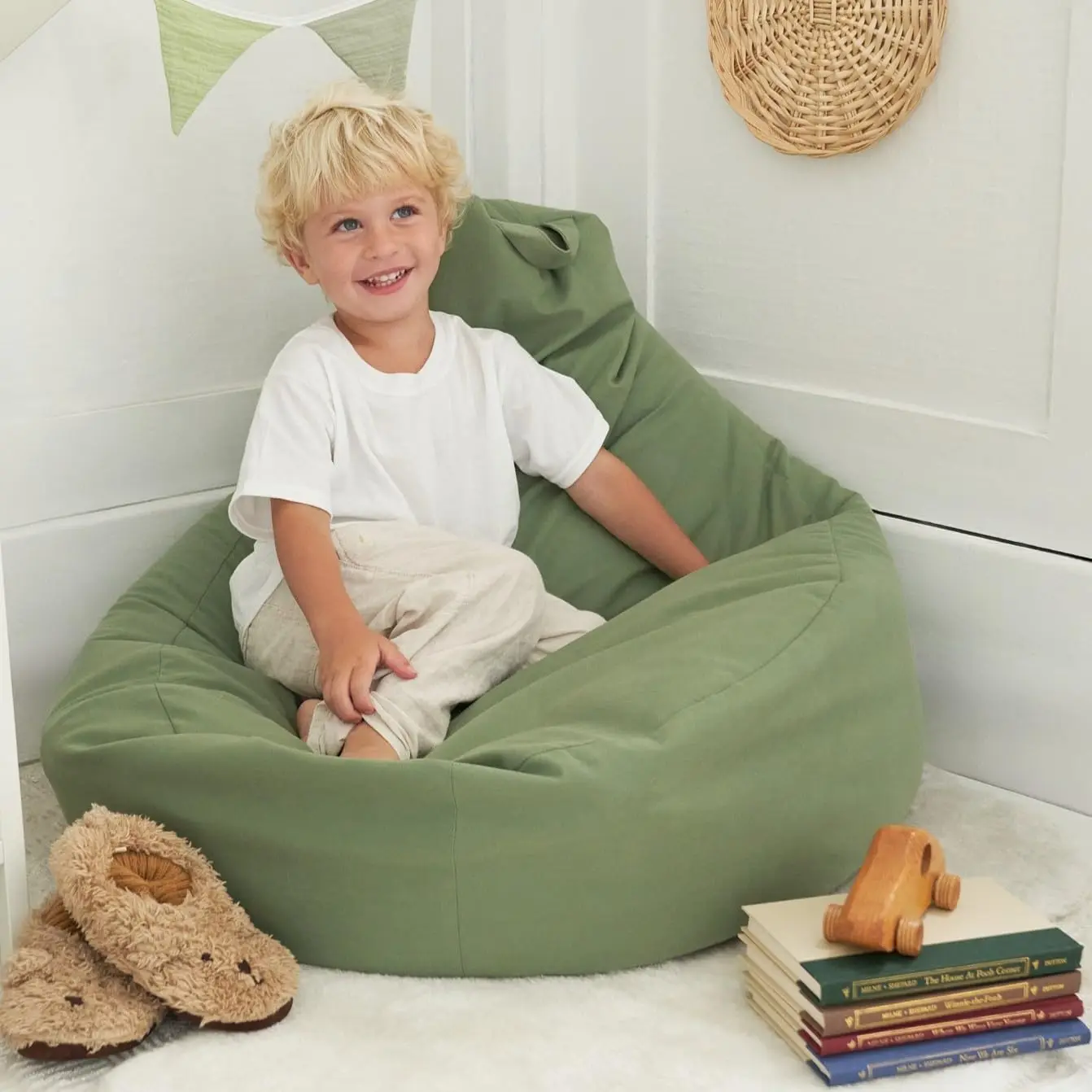 Stuffed Animal Storage Bean Bag Chair Cover for Kids Turns Plush Toys into Comfy Toddler Seat Durable Playroom Decor
Stuffed Animal Storage Bean Bag Chair Cover for Kids Turns Plush Toys into Comfy Toddler Seat Durable Playroom Decor