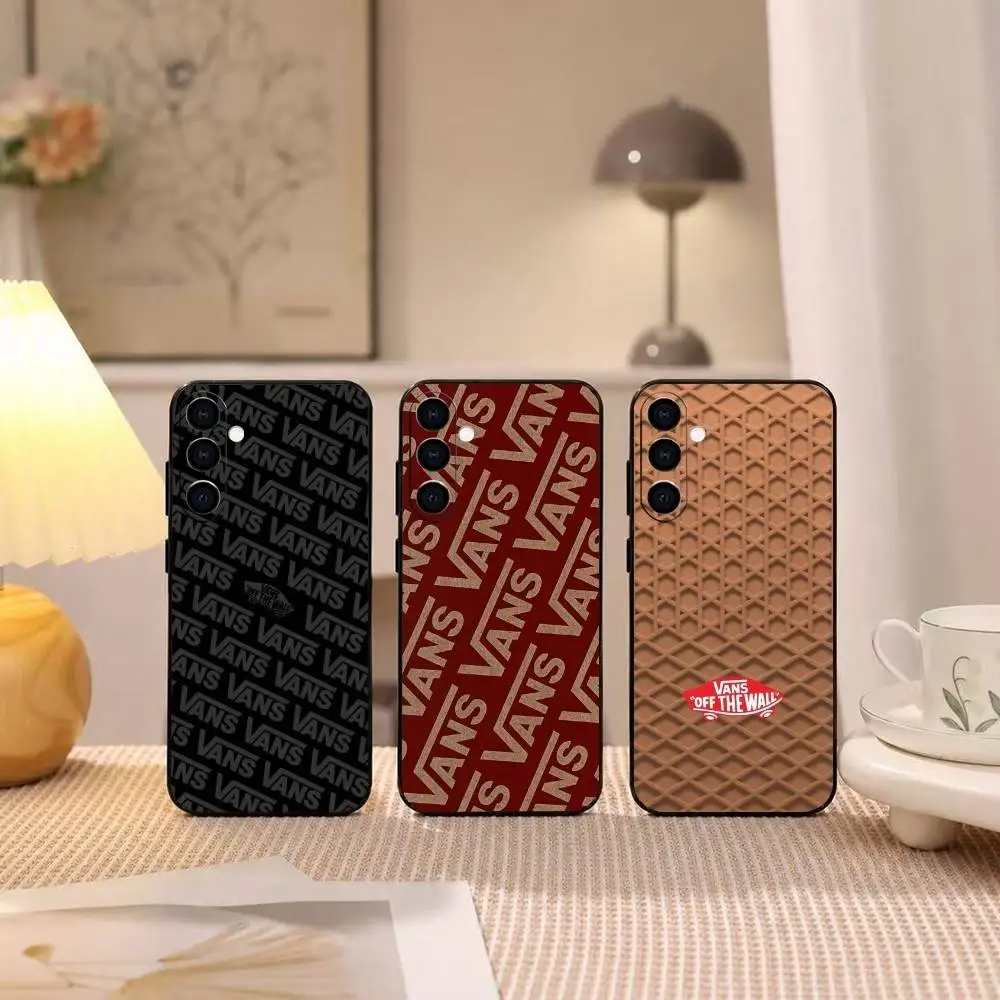Hot Fashion V-vans logo Phone Case For Samsung Galaxy A73,A72,A71,A70,A53,A52,A51,Soft Silicone Black Cover
Hot Fashion V-vans logo Phone Case For Samsung Galaxy A73,A72,A71,A70,A53,A52,A51,Soft Silicone Black Cover