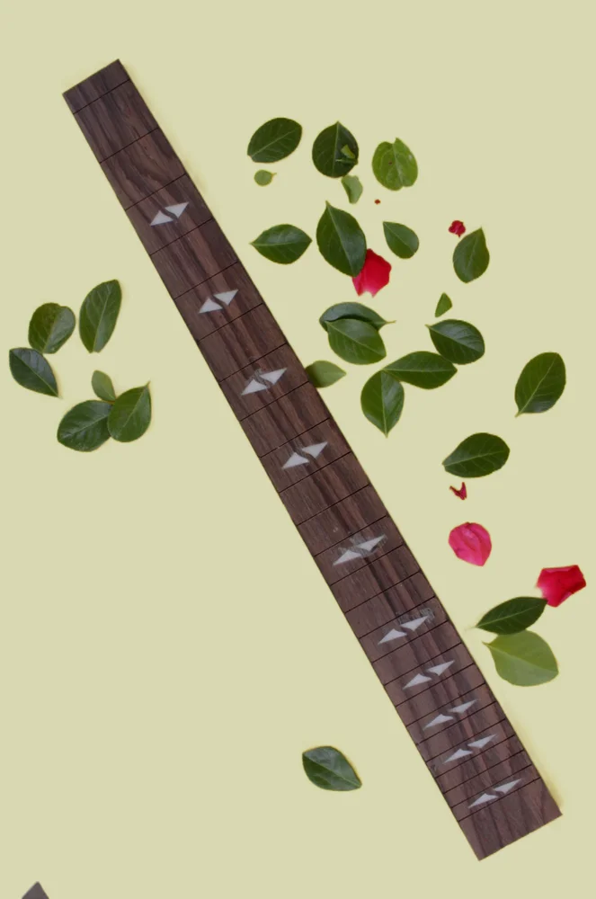 24 Fret Electric Guitar Fretboard Rosewood with Nice Pattern Inlay 25.5 Inch DIY Guitar Parts Replacement Luthier Use
24 Fret Electric Guitar Fretboard Rosewood with Nice Pattern Inlay 25.5 Inch DIY Guitar Parts Replacement Luthier Use