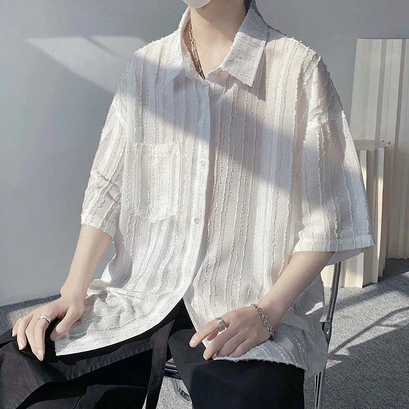 Ice Silk Loose Shirts Men Spring Summer New Fashion Half Sleeve Shirt Streetwear Mens Trendy Solid Color Buttoned Lapel Shirts
Ice Silk Loose Shirts Men Spring Summer New Fashion Half Sleeve Shirt Streetwear Mens Trendy Solid Color Buttoned Lapel Shirts