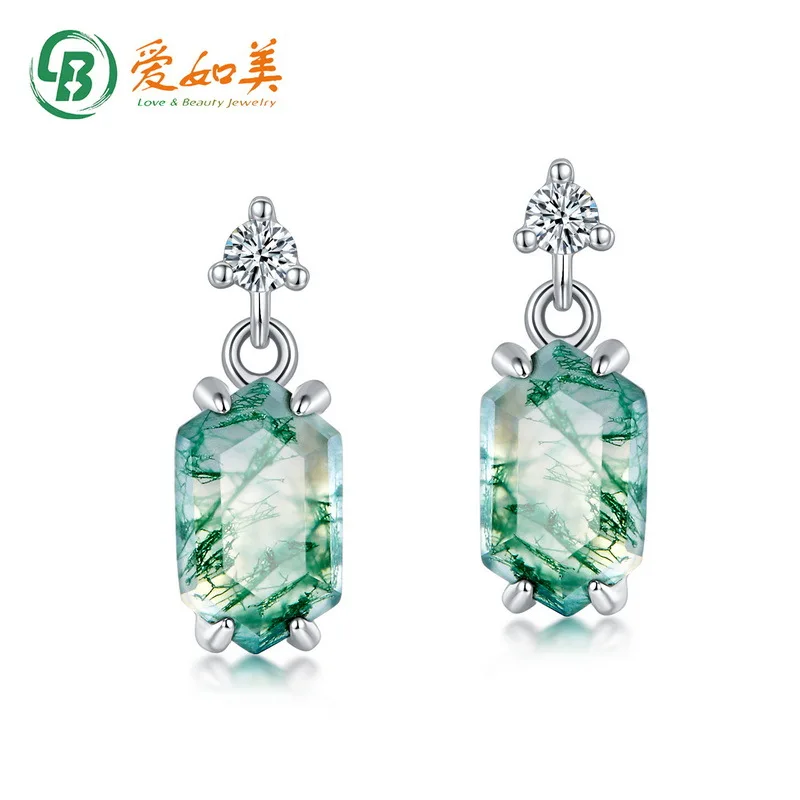 Natural Water Grass Agate Earrings Fashionable 18K Gold PT950 Platinum Silver Plated 7-layer Gold Claws Inlaid with Green Moss
Natural Water Grass Agate Earrings Fashionable 18K Gold PT950 Platinum Silver Plated 7-layer Gold Claws Inlaid with Green Moss