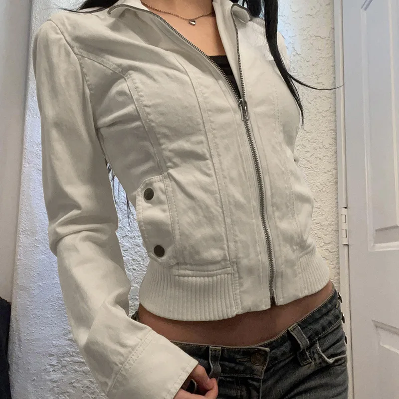 Retro short women's jacket; women's original casual slim zip coat; Y2K street style long sleeve coat for spring and autumn.
Retro short women's jacket; women's original casual slim zip coat; Y2K street style long sleeve coat for spring and autumn.