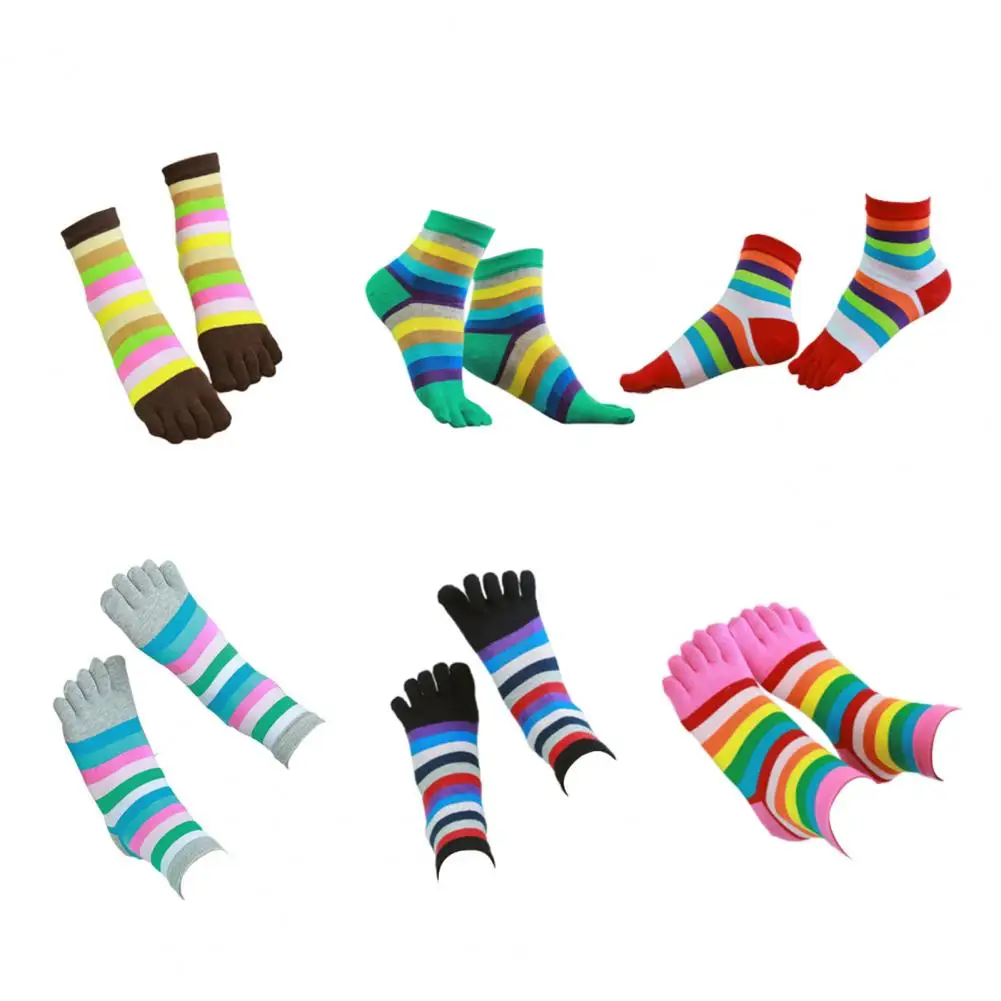 1 Pair Women's Colorful Striped Socks Cotton Elasticity Sweat Sporty Casual Retro Harajuku Long Socks Non-slip
1 Pair Women's Colorful Striped Socks Cotton Elasticity Sweat Sporty Casual Retro Harajuku Long Socks Non-slip