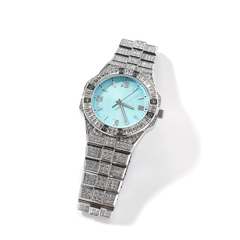 Hip Hop Mens Date Quartz Watch Waterproof Watches 5A+ Stone Bling Iced Out Thorns Watch for Men Charm Jewelry Blue Pink Color
Hip Hop Mens Date Quartz Watch Waterproof Watches 5A+ Stone Bling Iced Out Thorns Watch for Men Charm Jewelry Blue Pink Color