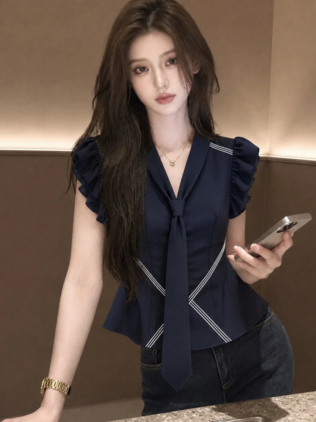 Korean Style Slim Fit V-Neck Color Block Design Fashionable Summer Top Women's Shirt Chic Elegant Trendy Short Sleeve Silk
Korean Style Slim Fit V-Neck Color Block Design Fashionable Summer Top Women's Shirt Chic Elegant Trendy Short Sleeve Silk