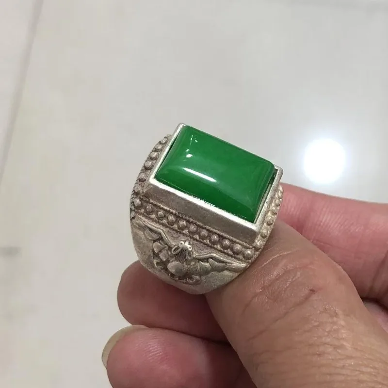 Antique Collectibles Silver-Plated Inlaid Gem Ring, Ice Texture Square Adjustable Band, Tibetan Silver Open Finger Ring
Antique Collectibles Silver-Plated Inlaid Gem Ring, Ice Texture Square Adjustable Band, Tibetan Silver Open Finger Ring