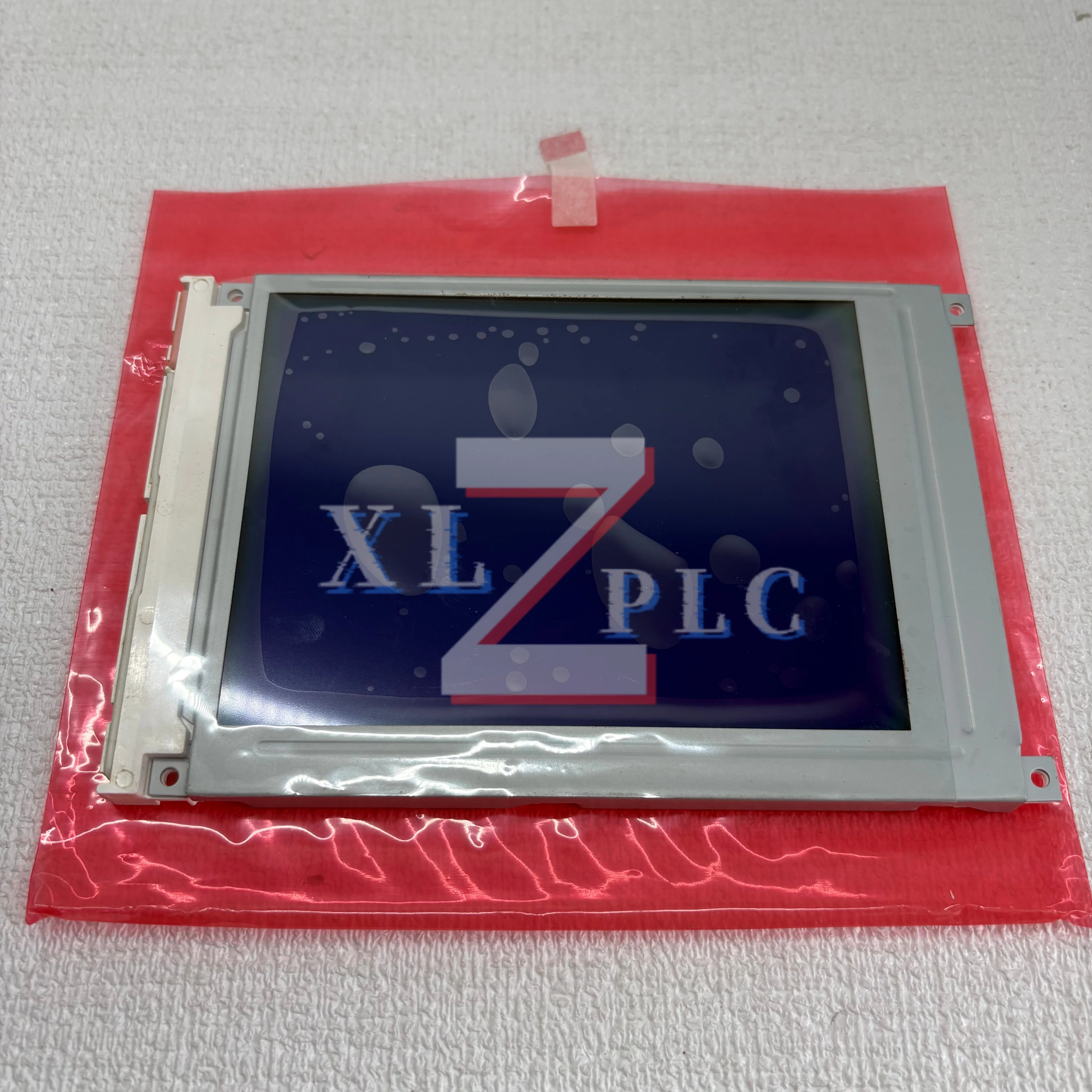LM32019T Liquid Crystal Display (LCD) screen new in stock
LM32019T Liquid Crystal Display (LCD) screen new in stock