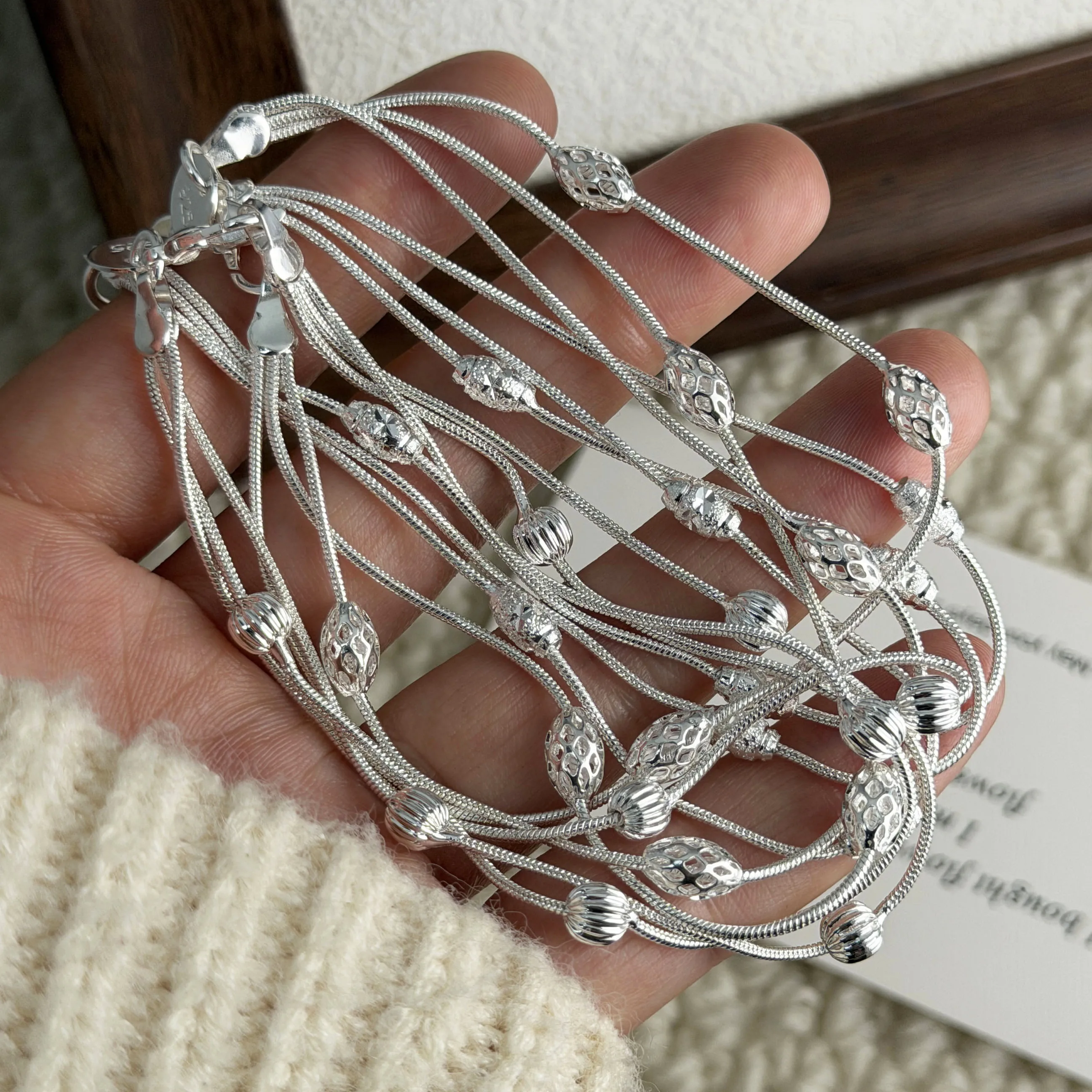 100% Solid 925 Sterling Silver Metal Bracelet for Women Vintage Handmade Simple Retro Heart Beads Bracelet Birthday Gift Party
100% Solid 925 Sterling Silver Metal Bracelet for Women Vintage Handmade Simple Retro Heart Beads Bracelet Birthday Gift Party