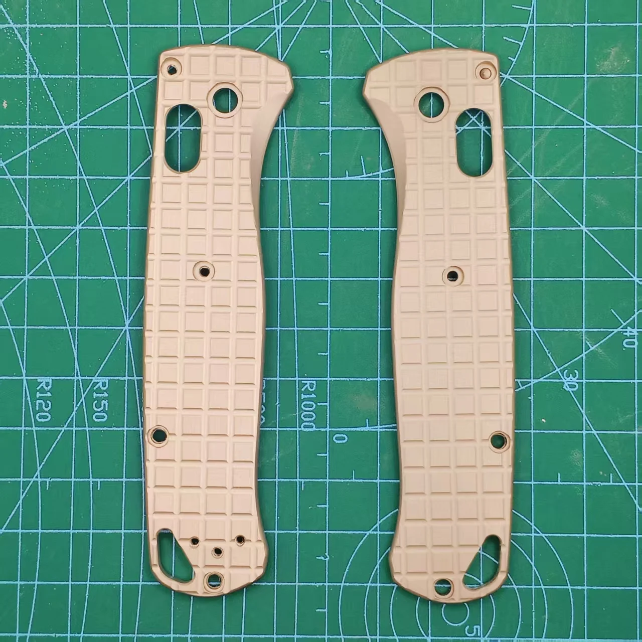 1 Pair TC4 Titanium Alloy Handle Scales for Benchmade Bugout 535 Folding Knife Accessories
1 Pair TC4 Titanium Alloy Handle Scales for Benchmade Bugout 535 Folding Knife Accessories
