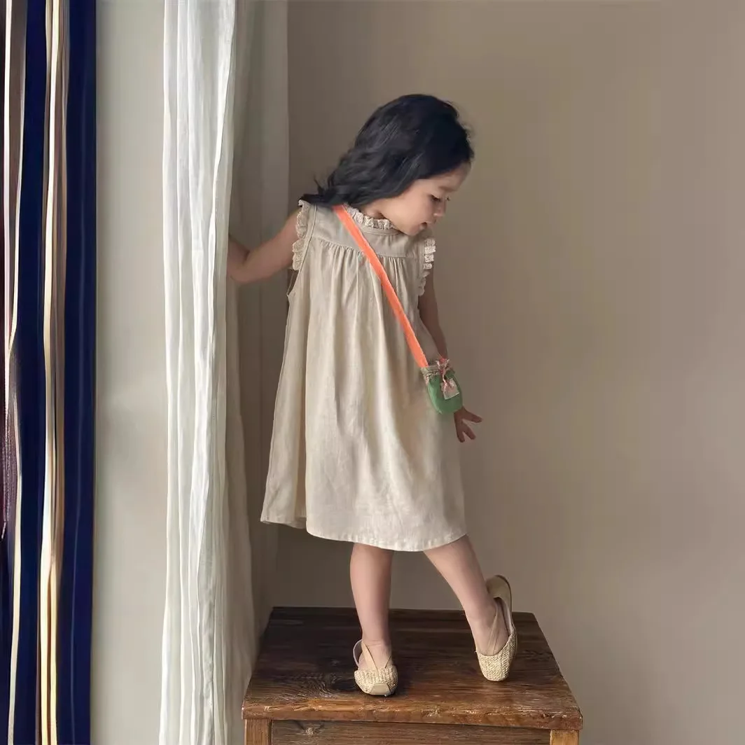 Children Skirt 2024 Summer New Children Wear Korean Style Children Wear Girls Mori Cotton Linen Lace Sleeveless Dress
Children Skirt 2024 Summer New Children Wear Korean Style Children Wear Girls Mori Cotton Linen Lace Sleeveless Dress