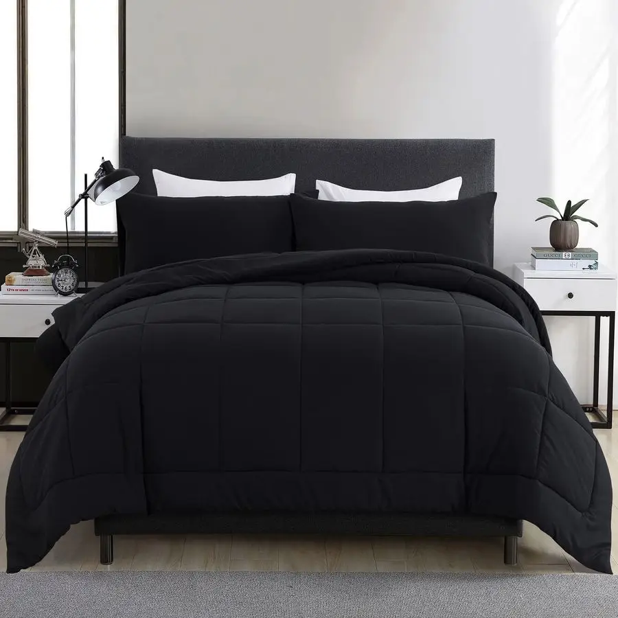 Комплект постельного белья Queen Comforter Set для всех сезонов, 3 предмета, с 2 наволочками, черный, размер Queen, с наполнителем из искусственного пуха.
Комплект постельного белья Queen Comforter Set для всех сезонов, 3 предмета, с 2 наволочками, черный, размер Queen, с наполнителем из искусственного пуха.