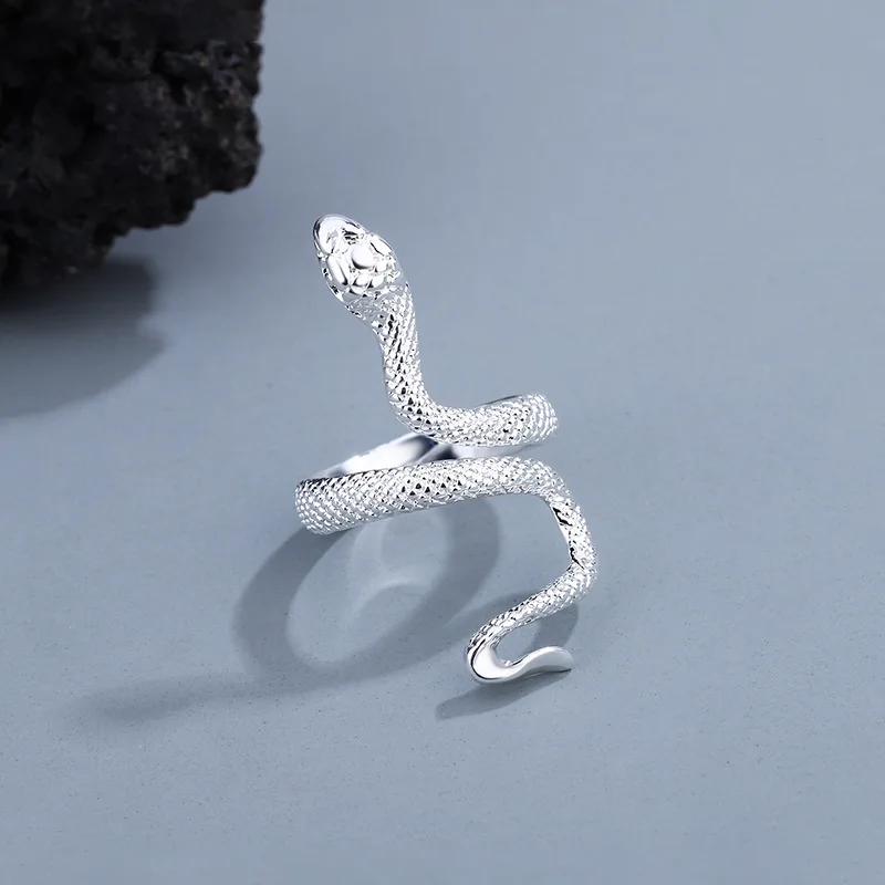 925 Sterling Silver Gold Colour Entanglement Snake Stackable Rings For Women Beautiful Aesthetic Luxury Quality Jewelry
925 Sterling Silver Gold Colour Entanglement Snake Stackable Rings For Women Beautiful Aesthetic Luxury Quality Jewelry