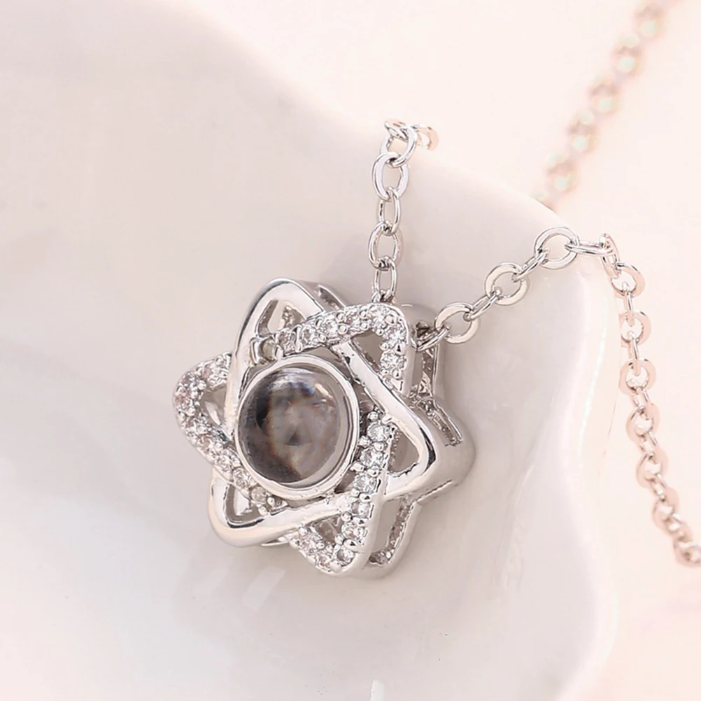 Projection Necklace Rhinestone Copper Creative Love Necklace For Women Party Office Home Gift Jewelry Silver
Projection Necklace Rhinestone Copper Creative Love Necklace For Women Party Office Home Gift Jewelry Silver