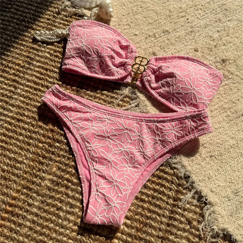 Flower Embroidery Bandeau Bikinis Sets Woman 2026 Metal Buckled Sexy Swimsuit Women High Cut Bathing Swimming Suit Bikini Mujer
Flower Embroidery Bandeau Bikinis Sets Woman 2026 Metal Buckled Sexy Swimsuit Women High Cut Bathing Swimming Suit Bikini Mujer