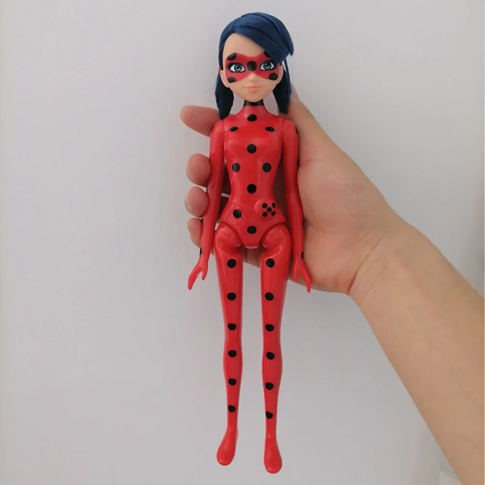 Miraculous Ladybug Figure Toy Collect Cat Noir Marinette Queen Bee Rena Rouge Anime Doll Model Toy Kids Birthday Gift 18CM
Miraculous Ladybug Figure Toy Collect Cat Noir Marinette Queen Bee Rena Rouge Anime Doll Model Toy Kids Birthday Gift 18CM