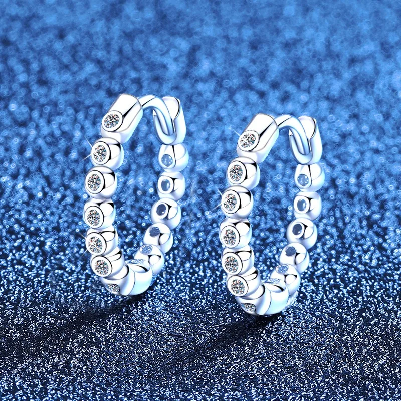 S925 Sterling Silver Single Row Diamond Hoop Earrings Moissanite Korean Minimalist Design Versatile Ear Climbers for Women
S925 Sterling Silver Single Row Diamond Hoop Earrings Moissanite Korean Minimalist Design Versatile Ear Climbers for Women