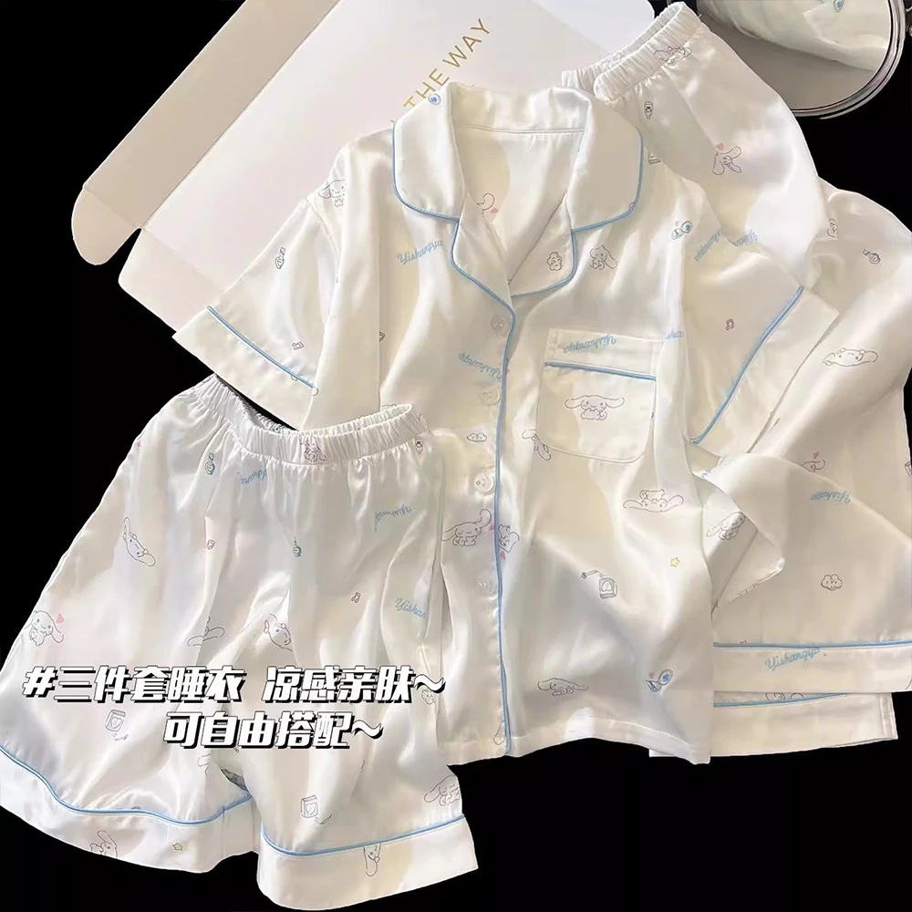 Hello Kitty Women's Ice Silk Pajamas Summer Short Sleeve Shorts 3-Piece Set Home Clothes Pajamas 2025 Summer New Collection Gift
Hello Kitty Women's Ice Silk Pajamas Summer Short Sleeve Shorts 3-Piece Set Home Clothes Pajamas 2025 Summer New Collection Gift