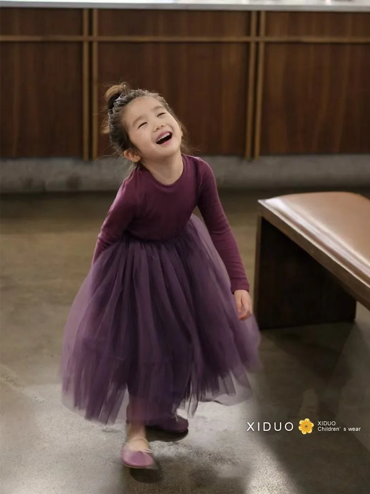 Girls Purple Princess Dress Autumn Baby Girls Solid Color Long Sleeve Top Stitching Mesh Dress Korean Simple Style Long Skirt
Girls Purple Princess Dress Autumn Baby Girls Solid Color Long Sleeve Top Stitching Mesh Dress Korean Simple Style Long Skirt