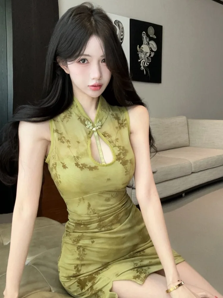 Retro Chinese Style Floral Net Dress High Waist Slimming Short Skirt Summer Split Design Bodycon Dress Lace Splice Midi Dress
Retro Chinese Style Floral Net Dress High Waist Slimming Short Skirt Summer Split Design Bodycon Dress Lace Splice Midi Dress
