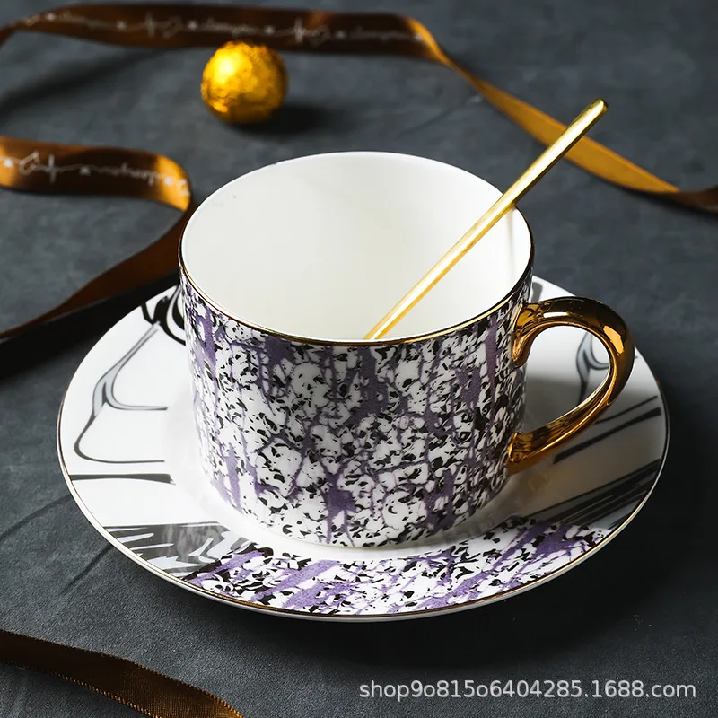 European-style Luxury Gift Ceramic Coffee Cups Teacups Tableware Home Office Cup Ceramic Cups and Saucers Gift Box Souvenirs
European-style Luxury Gift Ceramic Coffee Cups Teacups Tableware Home Office Cup Ceramic Cups and Saucers Gift Box Souvenirs