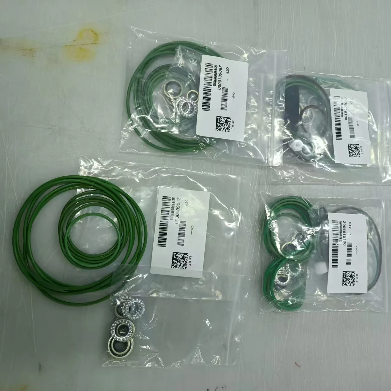 1092003089 2910300300 3002607850 2205269146 2901091900 Repair Kits One-stop Sale Of Industrial Air Compressor Parts
1092003089 2910300300 3002607850 2205269146 2901091900 Repair Kits One-stop Sale Of Industrial Air Compressor Parts