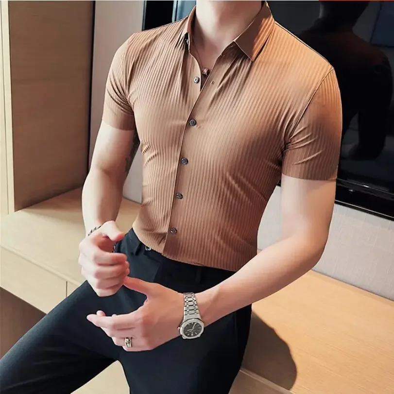 2023 High Quality Luxury Short Sleeve Men Dress Shirts Striped Slim Fit Seamless Glued Business Formal Wear Blouse Homme S-4XL
2023 High Quality Luxury Short Sleeve Men Dress Shirts Striped Slim Fit Seamless Glued Business Formal Wear Blouse Homme S-4XL