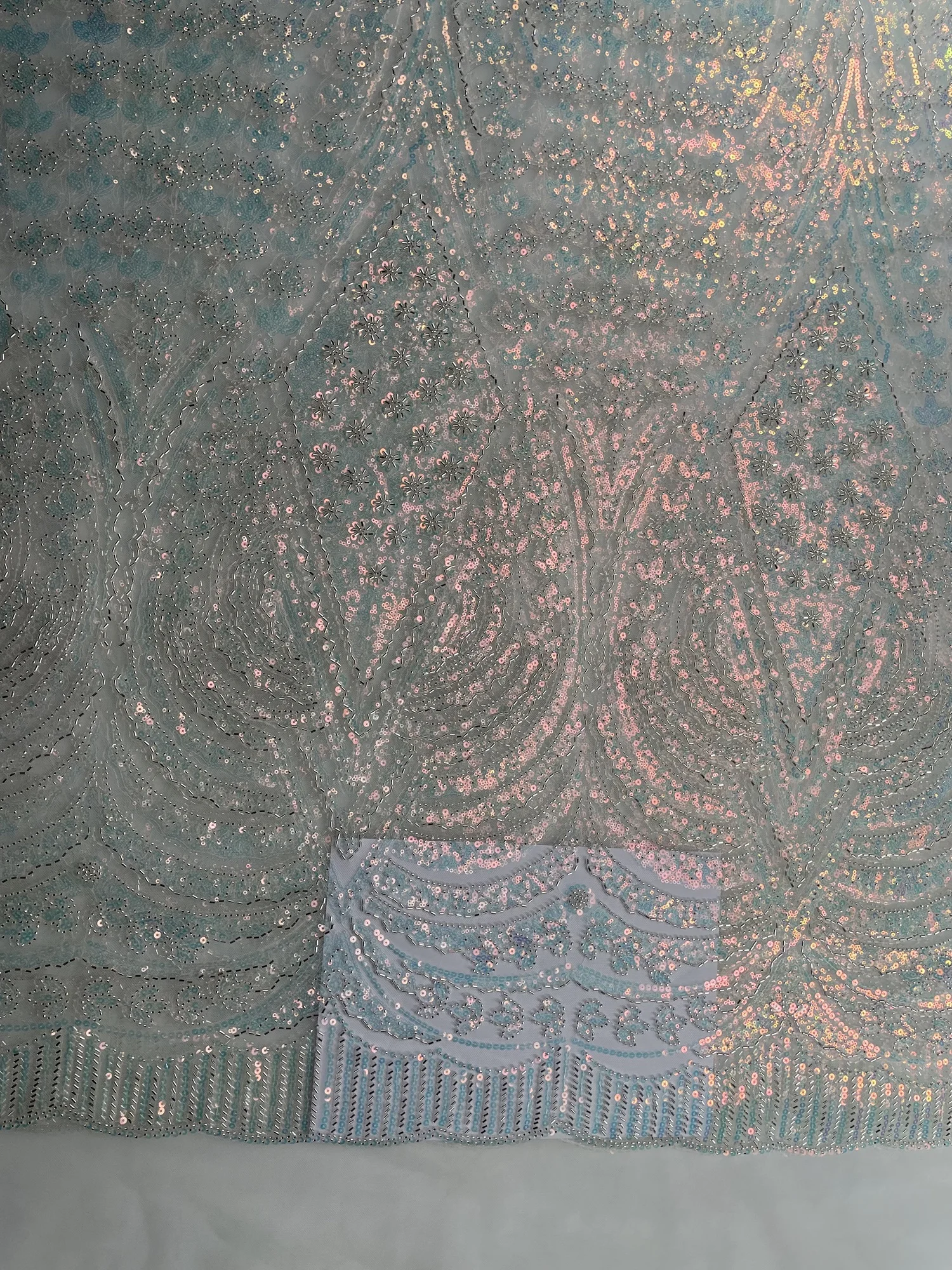 Newest Heavy Handmade Beads Lace Luxury Embroidery Nigerian Sequins Lace Mesh French Tulle Net Lace Fabric For Wedding Dress
Newest Heavy Handmade Beads Lace Luxury Embroidery Nigerian Sequins Lace Mesh French Tulle Net Lace Fabric For Wedding Dress