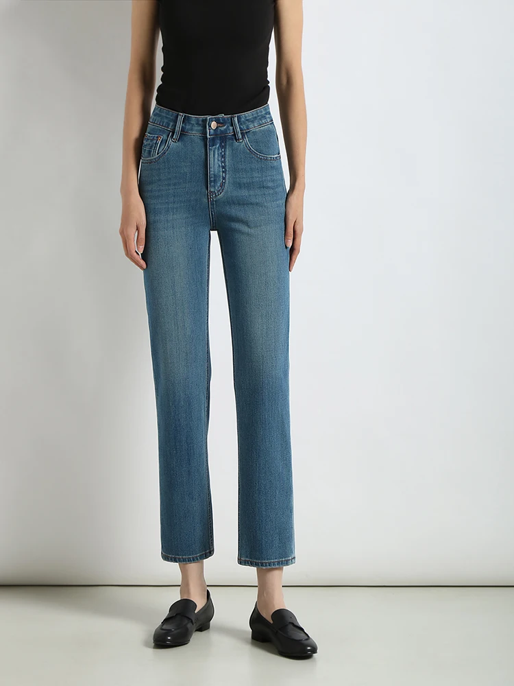 Женские джинсы-сигареты с высокой талией, прямого кроя, из эластичного денима, укороченные, с зауженными штанинами, повседневные, из хлопка со стрейчем
Женские джинсы-сигареты с высокой талией, прямого кроя, из эластичного денима, укороченные, с зауженными штанинами, повседневные, из хлопка со стрейчем